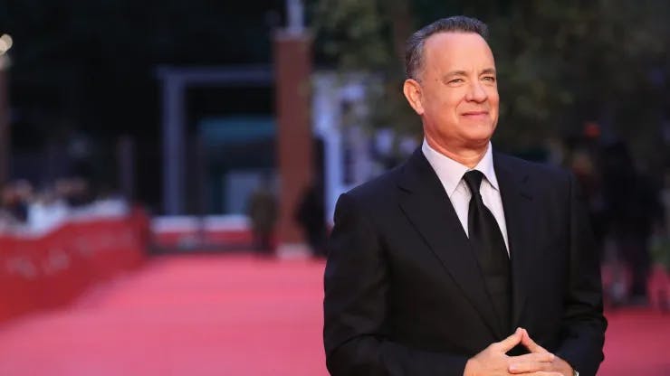 ROME, ITALY – OCTOBER 13:  Tom Hanks walks a red carpet on October 13, 2016 in Rome, Italy.  (Photo by Vittorio Zunino Celotto/Getty Images)
