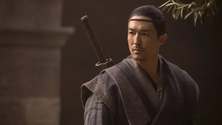 Daniel Henney da vida a Lan Mandragoran en La Rueda del Tiempo 2
