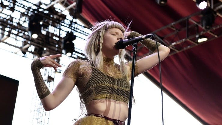 Aurora se presentó en el 2018 en Coachella Valley Music And Arts Festival